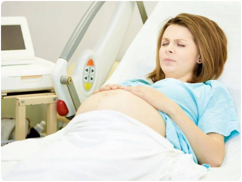 怀孕期间多休息。在家躺着会伤害宝宝吗？
